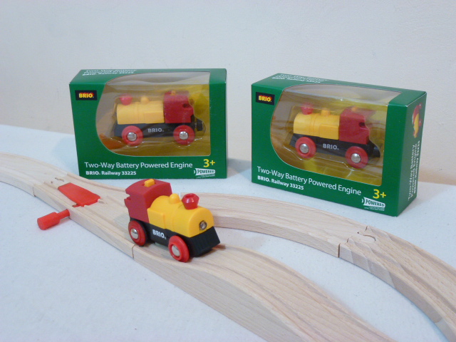 Kolorowa lokomotywa Brio
