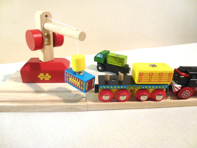 Wagon z kontenerami